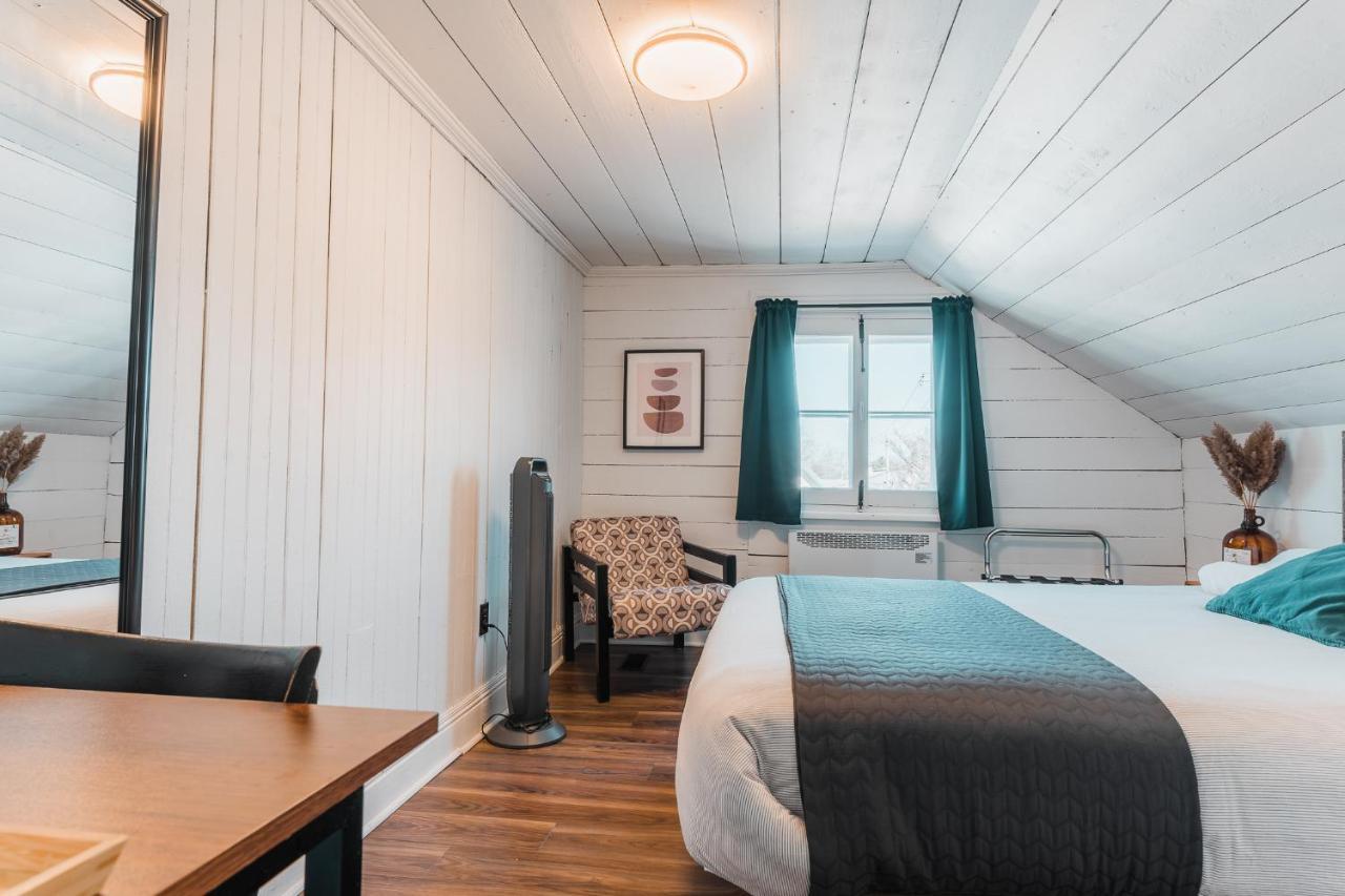 Auberge De L'Ouest Deschambault Esterno foto