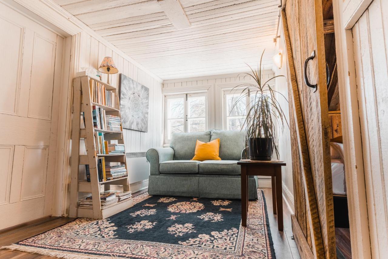 Auberge De L'Ouest Deschambault Esterno foto