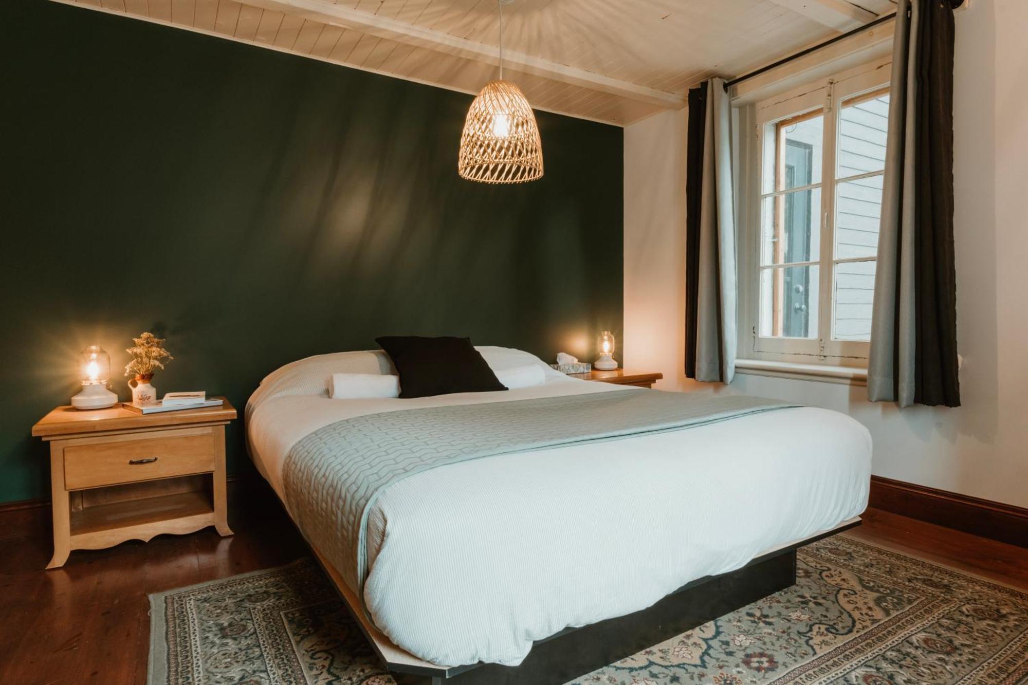 Auberge De L'Ouest Deschambault Esterno foto